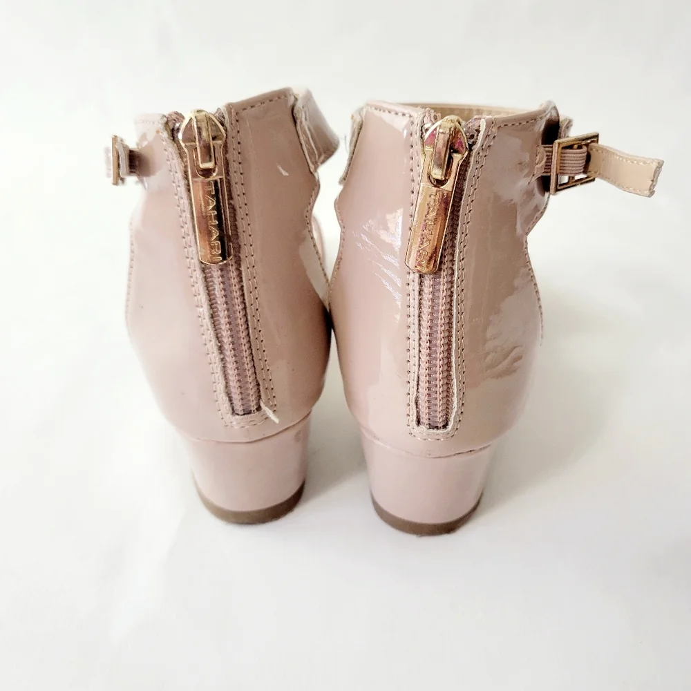 Tahari girls dress sandal